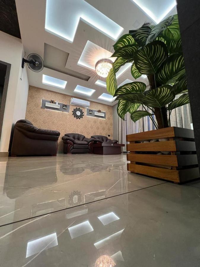 Bbc Luxury Apartments Perintalmanna Экстерьер фото